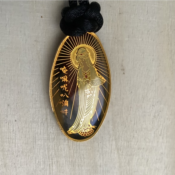 New vintage Quan Yin / Kwan Yin pendant necklace - Picture 3 of 13